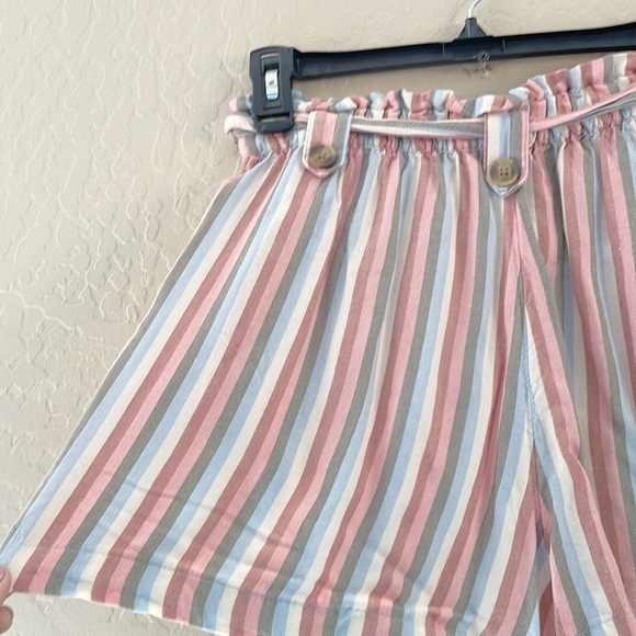 American Eagle Soft Striped Pull On Shorts - Picture 6 of 7